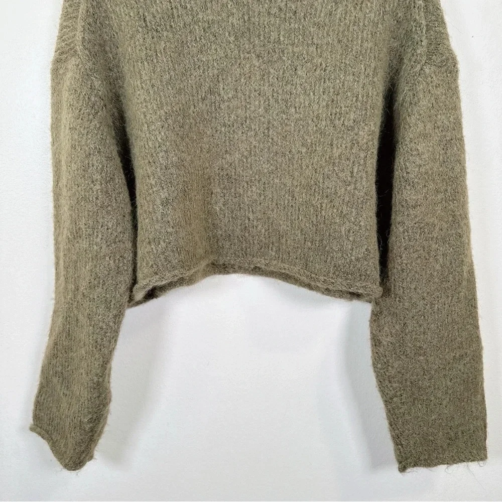 Zara Womens Size Medium Dark Olive Cropped Tunnel Knit Sweater - Picture 13 of 14